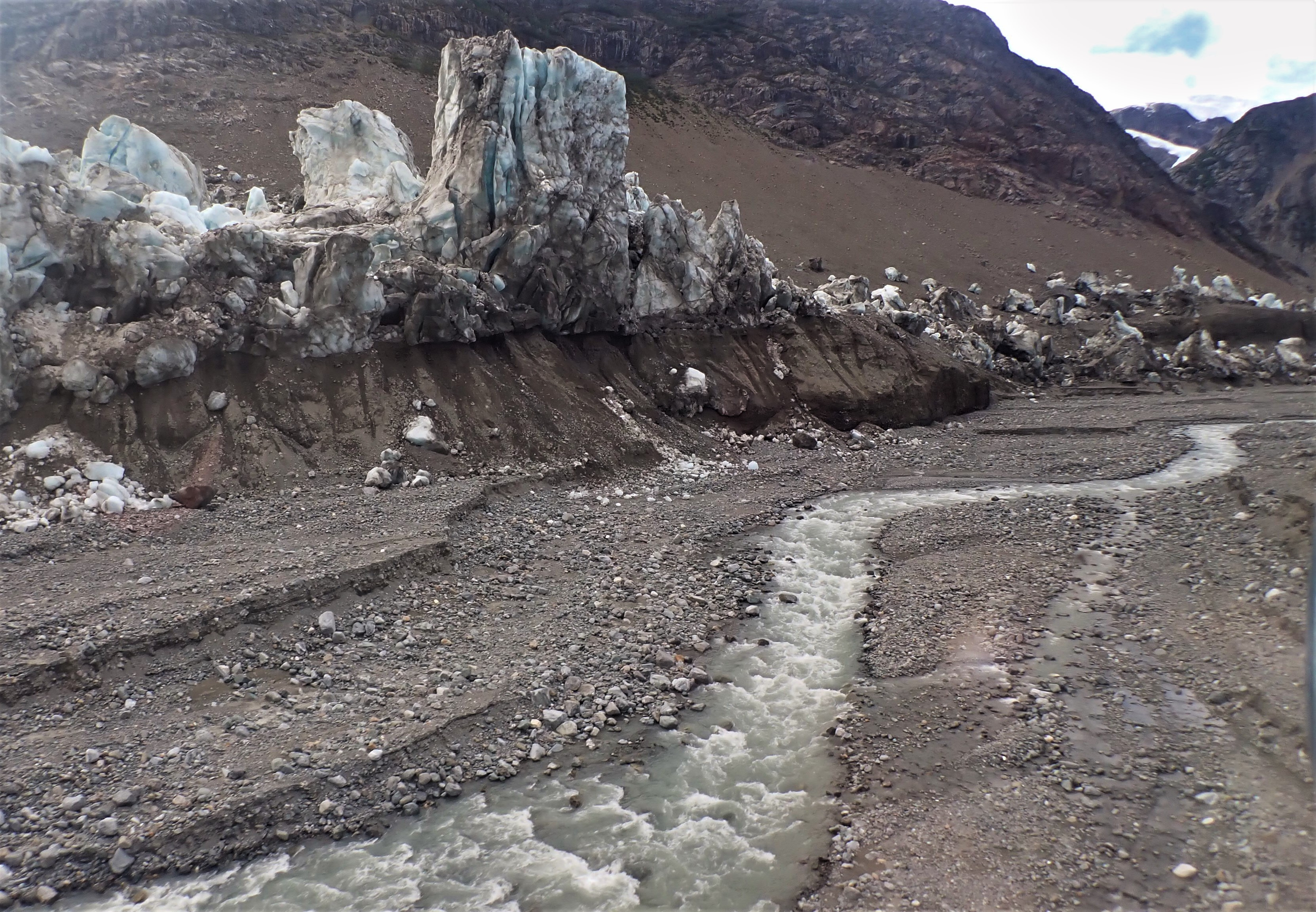 Ice Floes Around Antarctic Coast by Simon Fraser/science Photo Library