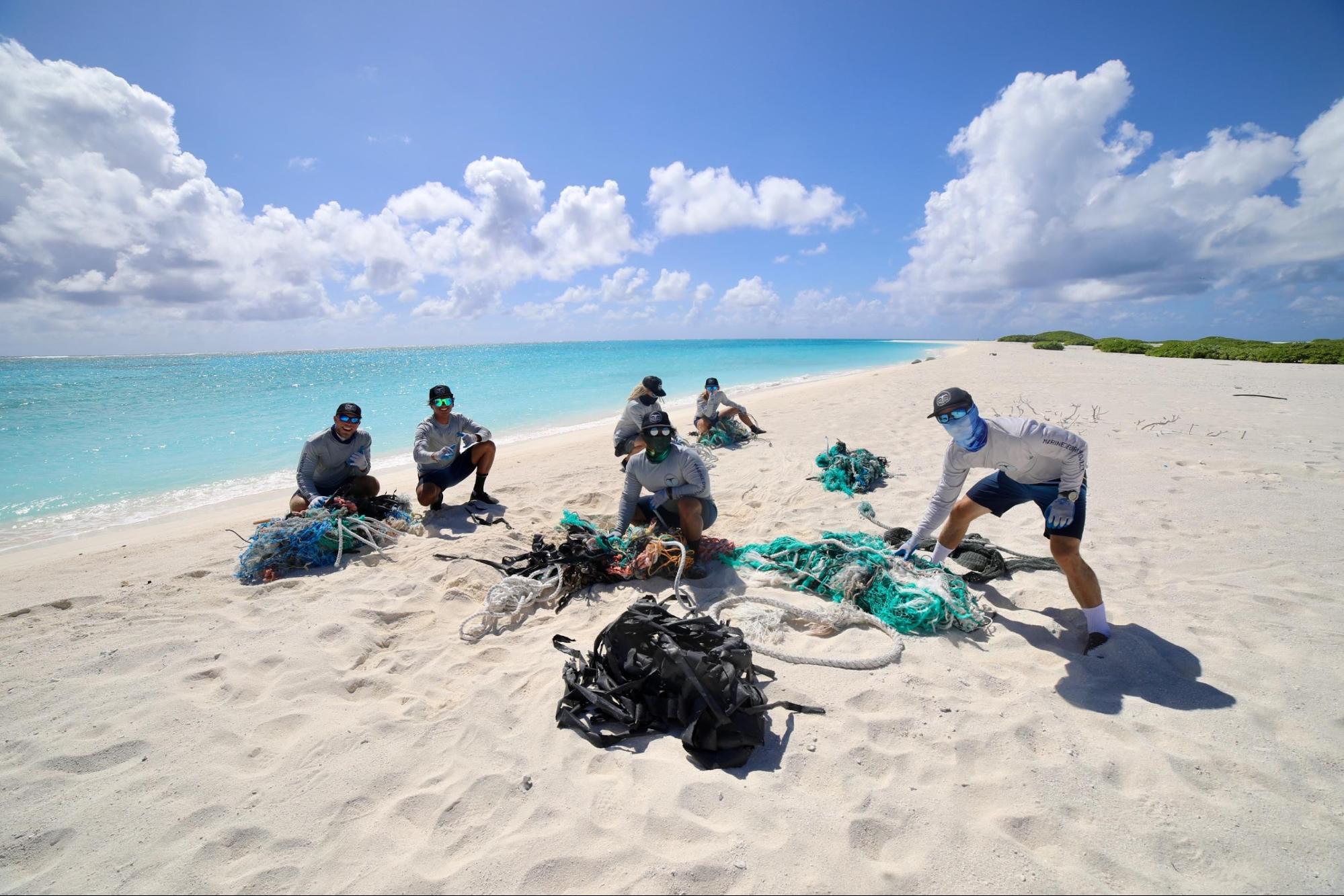 Papahānaumokuākea Marine Debris Mission: Holoikauaua (Pearl and Hermes ...